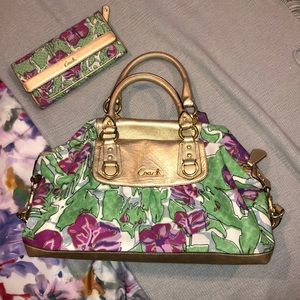 Floral Coach Purse w/ matching wallet